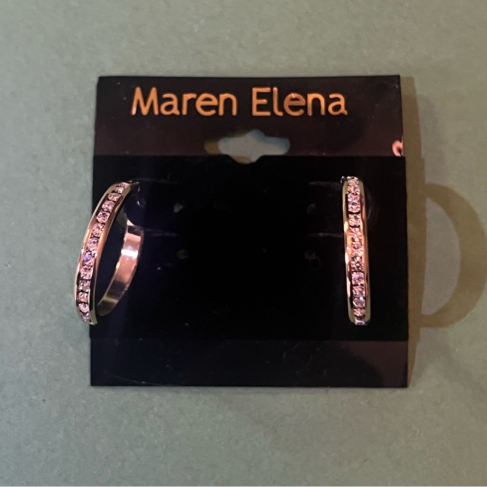 Maren Elena 3/4” gold toned hoop earrings with simulated diamonds